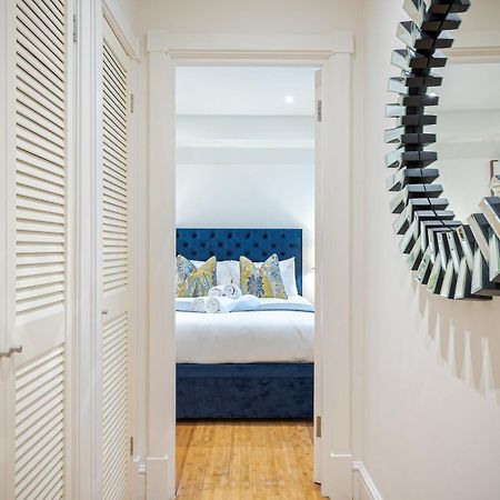 Chic Belgravia Hideaway With Private Patio 10 Mins To Harrods Londres Exterior foto