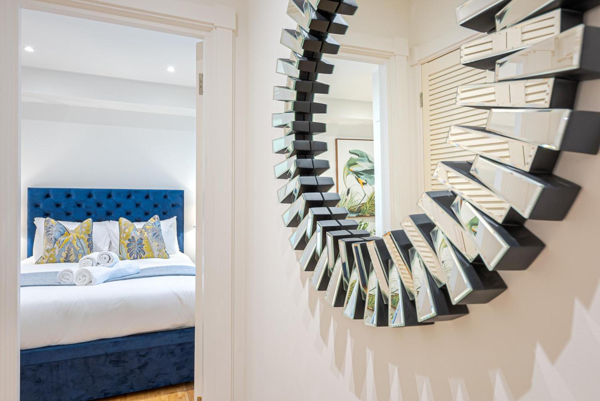 Chic Belgravia Hideaway With Private Patio 10 Mins To Harrods Londres Exterior foto