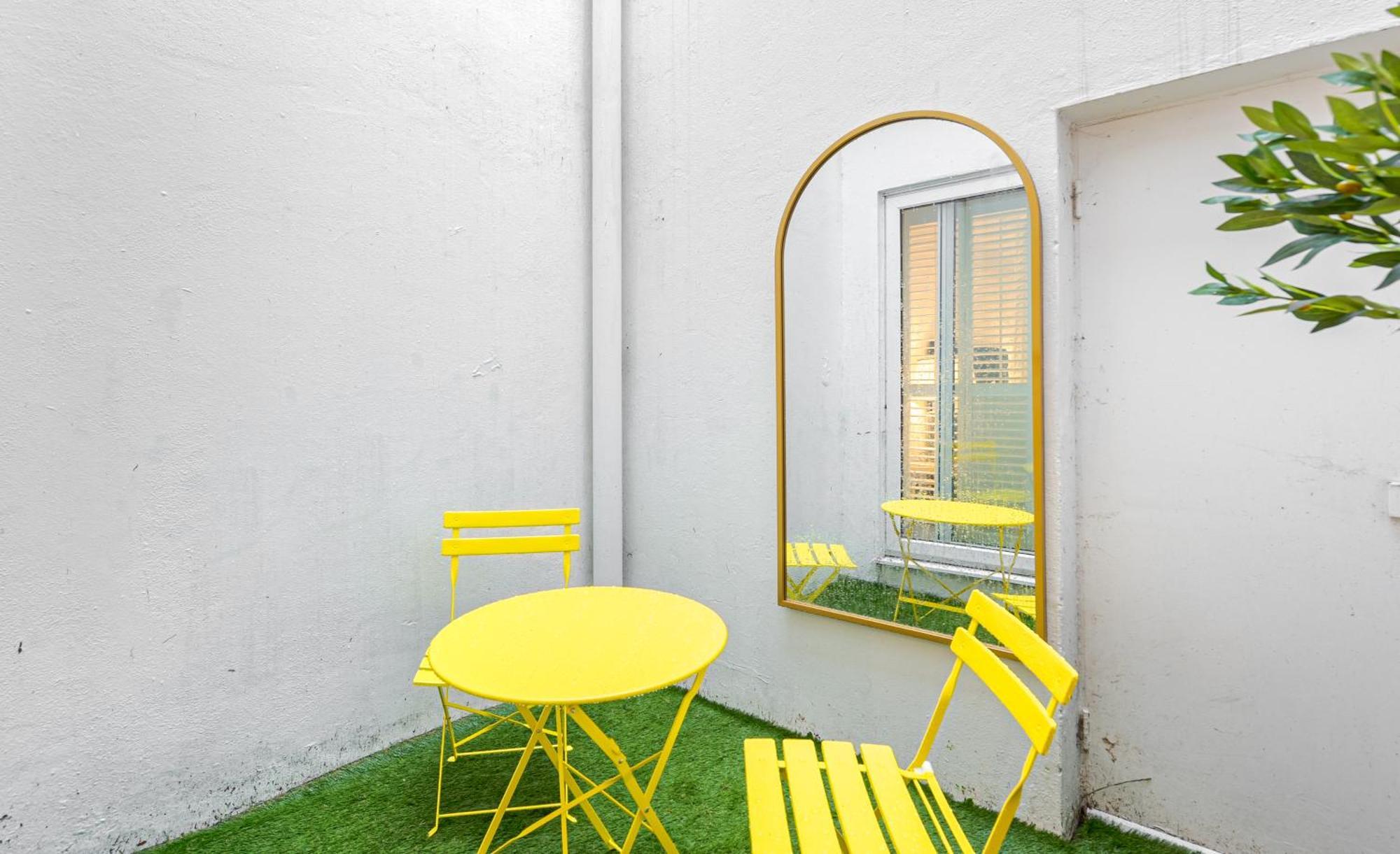 Chic Belgravia Hideaway With Private Patio 10 Mins To Harrods Londres Exterior foto